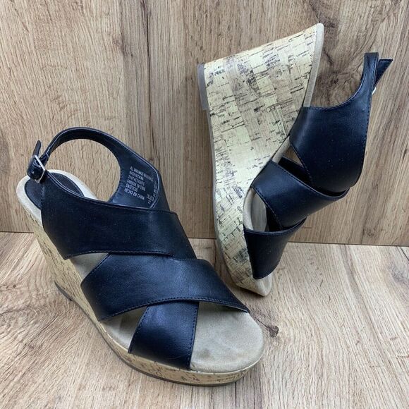 Montego Bay Club Strap back Wedges Women's Size 9 Black Faux Crisscross Open Toe - Picture 1 of 16